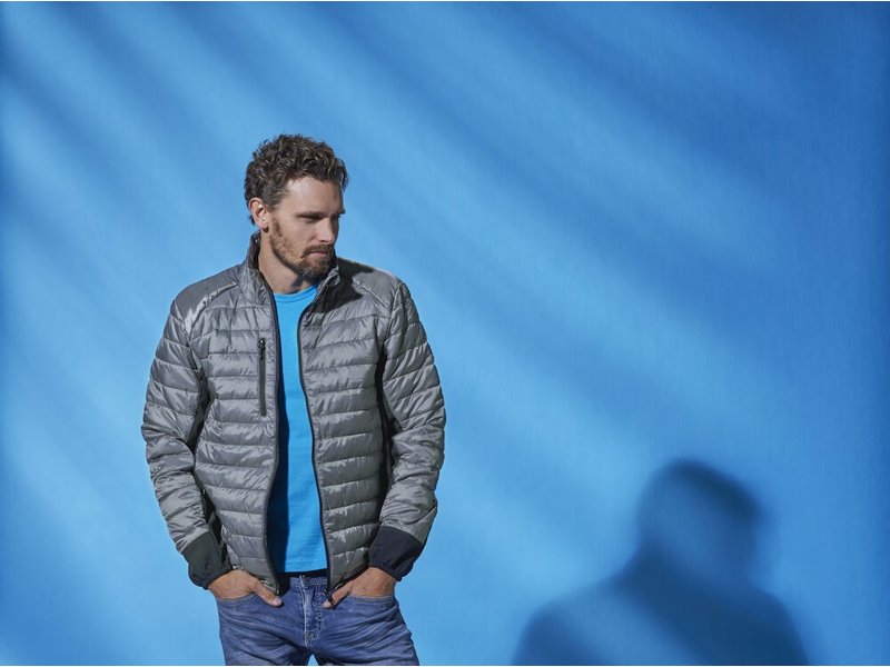 Clique Jas Lemont: Stijlvolle en Comfortabele Bescherming Tegen Weer en Wind Clique Jas Lemont: Stijlvolle en Comfortabele Bescherming Tegen Weer en Wind