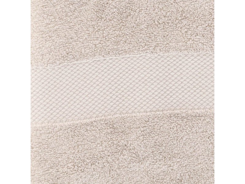 Sophie Muval handdoek 130x70 cm 500 gr/m² Sophie Muval handdoek 130x70 cm 500 gr/m²