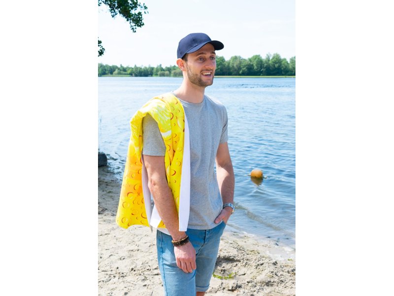 Nilton's Retail Medium cap Nilton's Retail Medium cap