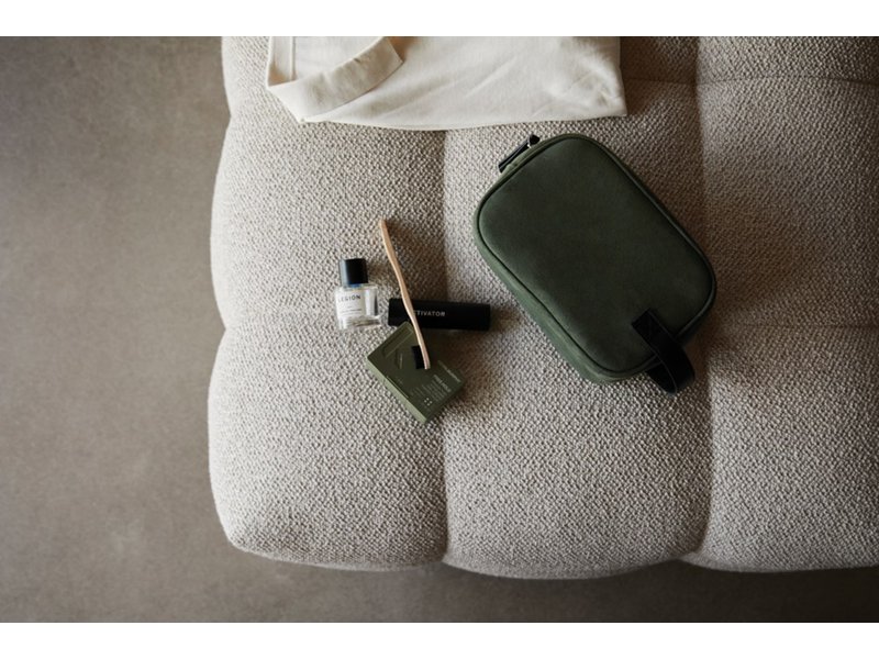 VINGA Marlow RCS gerecyclede polyester toilettas