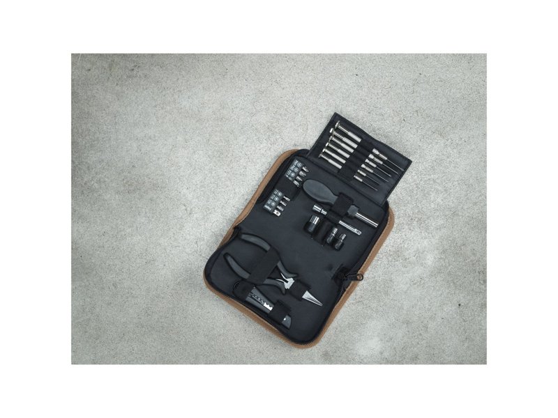 Spike 24-delige gereedschapsset van RCS gerecycled plastic met kurkzakje Spike 24-delige gereedschapsset van RCS gerecycled plastic met kurkzakje