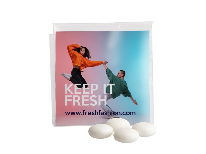 Transparant gevuld zakje snoep