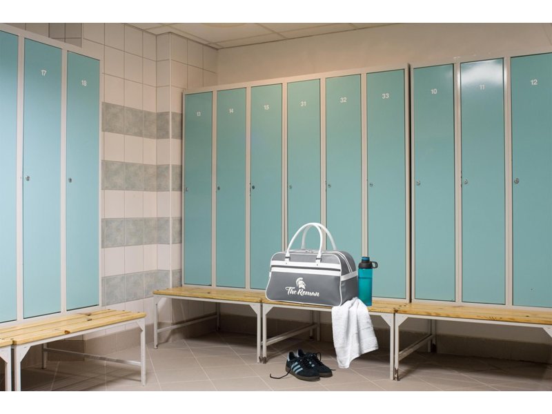 Retro sporttassen als relatiegeschenk? Bedruk uw bedrijfslogo op deze retro sportbag Retro sporttassen als relatiegeschenk? Bedruk uw bedrijfslogo op deze retro sportbag