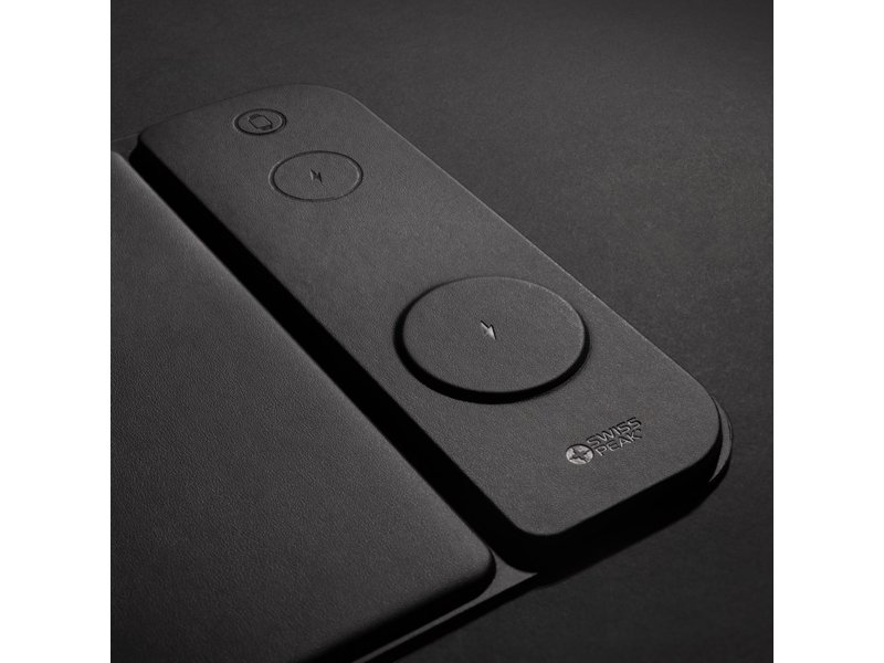 Swiss Peak RCS gerecycled PU 15W 3-in-1 oplaadmuismat