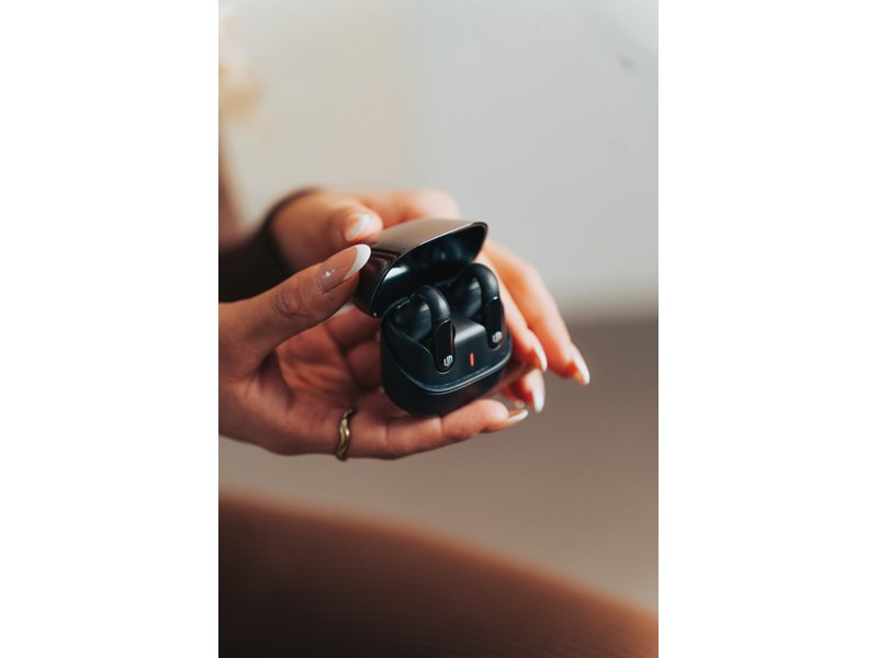 Urban Vitamin Long Beach ENC rplastic wireless oordoppen Urban Vitamin Long Beach ENC rplastic wireless oordoppen