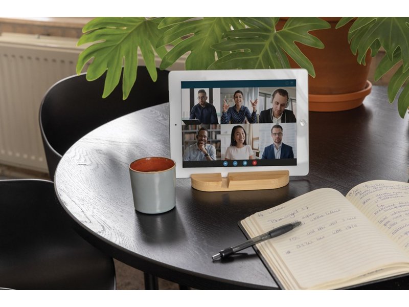 Bamboe tablet en telefoon stand Bamboe tablet en telefoon stand