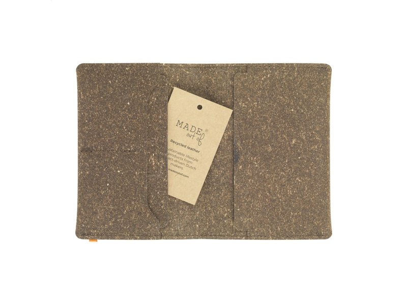 Recycled Leather Passport Holder paspoorthoesje
