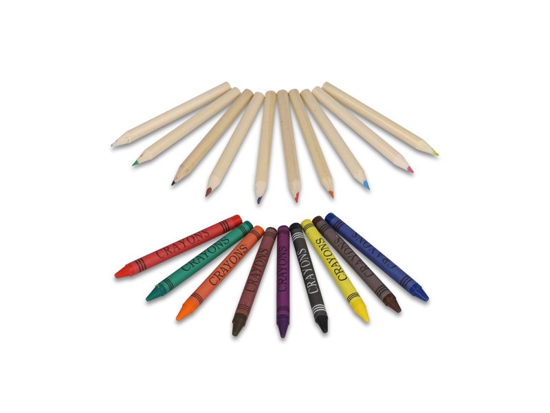 Kleurpotloden en krijtjes in kraft doosje Kleurpotloden en krijtjes in kraft doosje