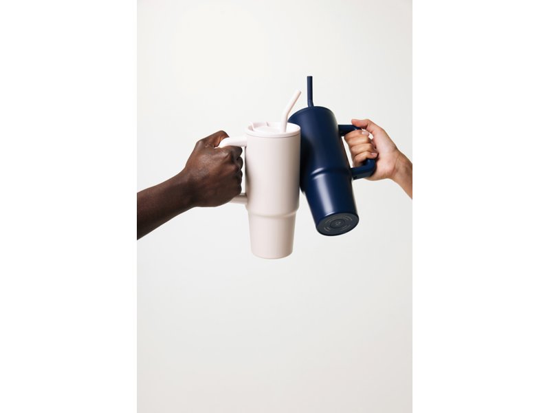 Luxe drinkbeker embrace rvs 900ml Luxe drinkbeker embrace rvs 900ml