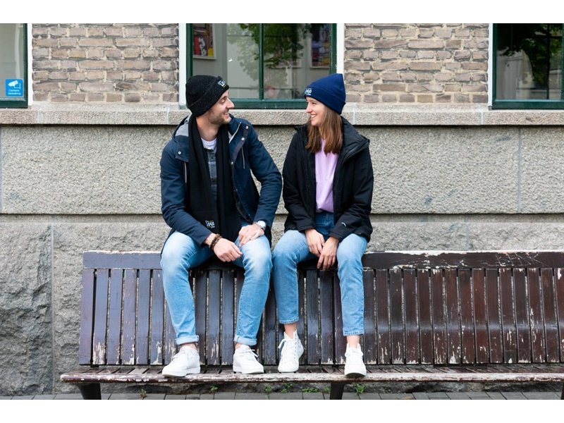 Thinsualte warme wintermutsen, vanaf 25 stuks al leverbaar met uw logo - Borduren -