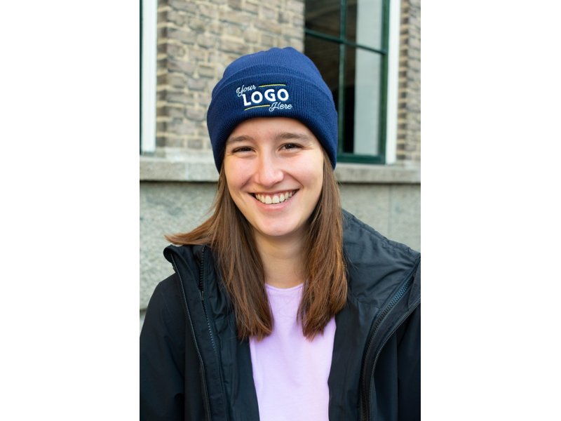 Thinsualte warme wintermutsen, vanaf 25 stuks al leverbaar met uw logo - Borduren -