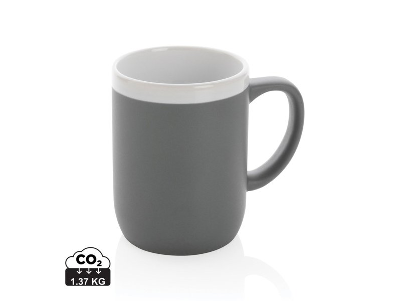 Keramische mok met witte rand