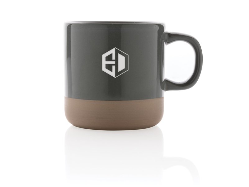 Geglazuurde keramische mok Geglazuurde keramische mok