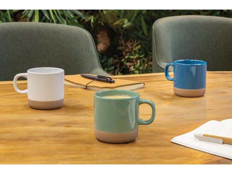 Geglazuurde keramische mok Geglazuurde keramische mok