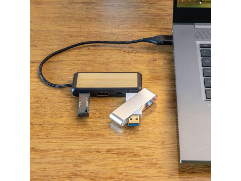 Link RCS gerecycled plastic en bamboe dubbeleUSB-hub
