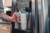 Tana Gerecyclede Plastic Tumbler met Handvat 900 ml - Duurzame Drinkfles | Totziens Promotions Tana Gerecyclede Plastic Tumbler met Handvat 900 ml - Duurzame Drinkfles | Totziens Promotions