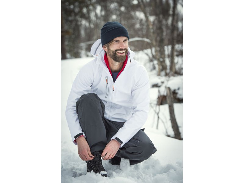 Clique wintermutsen weggeven met eigen logo, of als aanvulling op de werkkleding? Clique wintermutsen weggeven met eigen logo, of als aanvulling op de werkkleding?