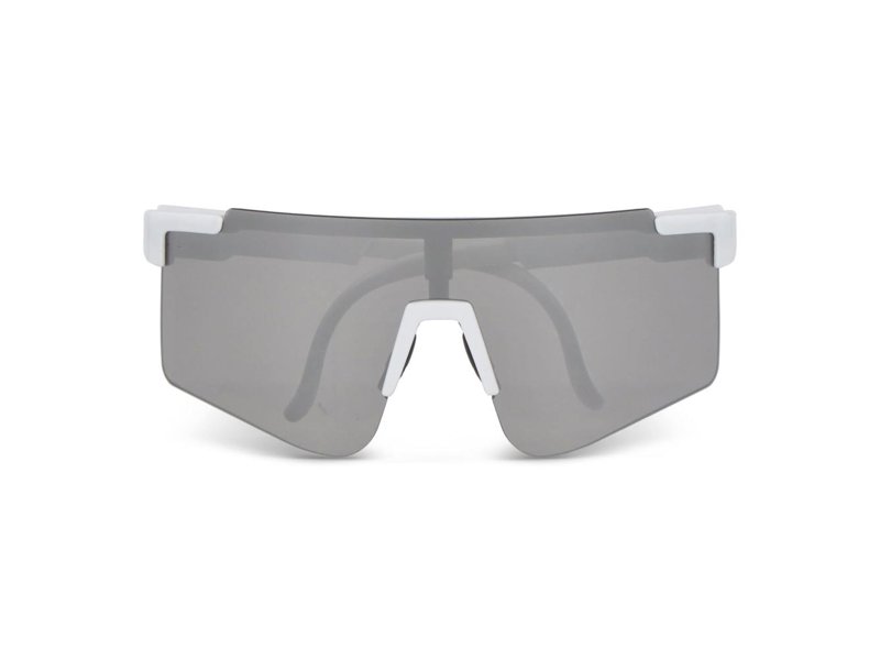 Sportzonnebril met spiegelende glazen Sportzonnebril met spiegelende glazen