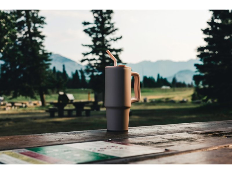 Luxe drinkbeker embrace rvs 900ml Luxe drinkbeker embrace rvs 900ml