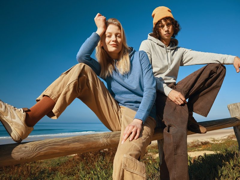 Duurzame Hoodie - Iqoniq - unieke QR code om kwaliteit te controleren Duurzame Hoodie - Iqoniq - unieke QR code om kwaliteit te controleren