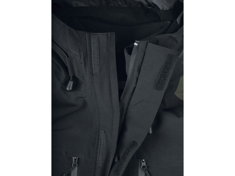 Clique jassen bedrukken met eigen logo? Al vanaf 5 stuks mogelijk Clique jassen bedrukken met eigen logo? Al vanaf 5 stuks mogelijk