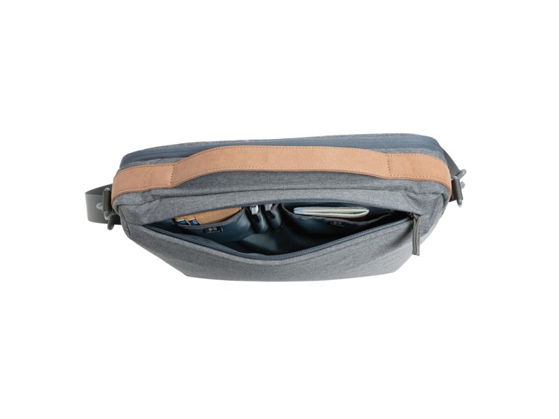 Impact AWARE™ 300D two tone deluxe 15.6" laptoptas