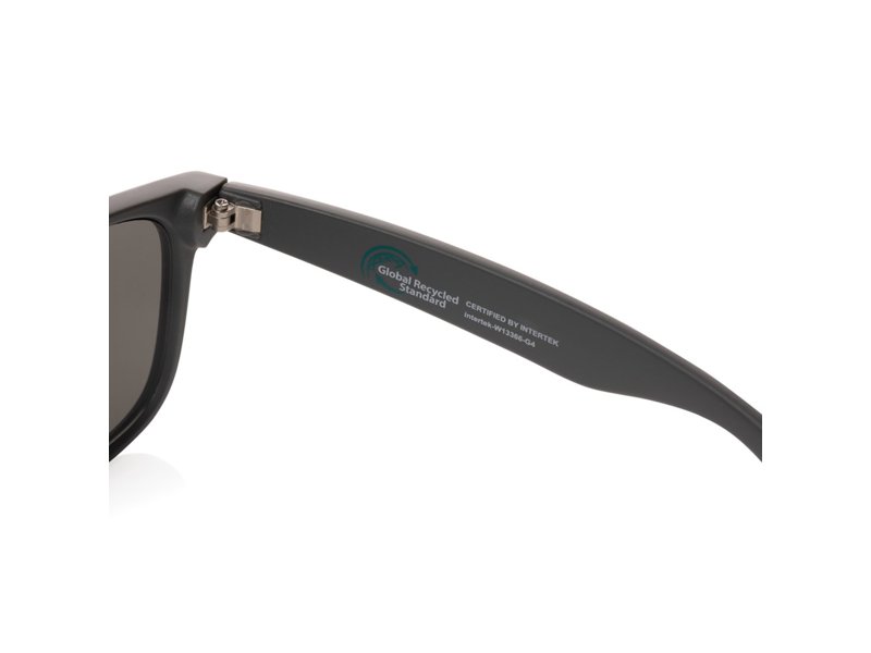 Recycled plastic zonnebril