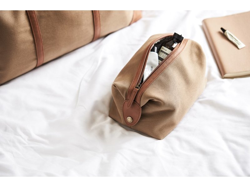 VINGA Sloane RPET toilettas