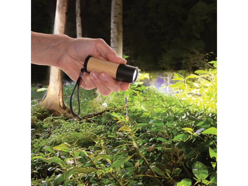 Bamboe- en RCS-gerecyclede plastic zaklamp