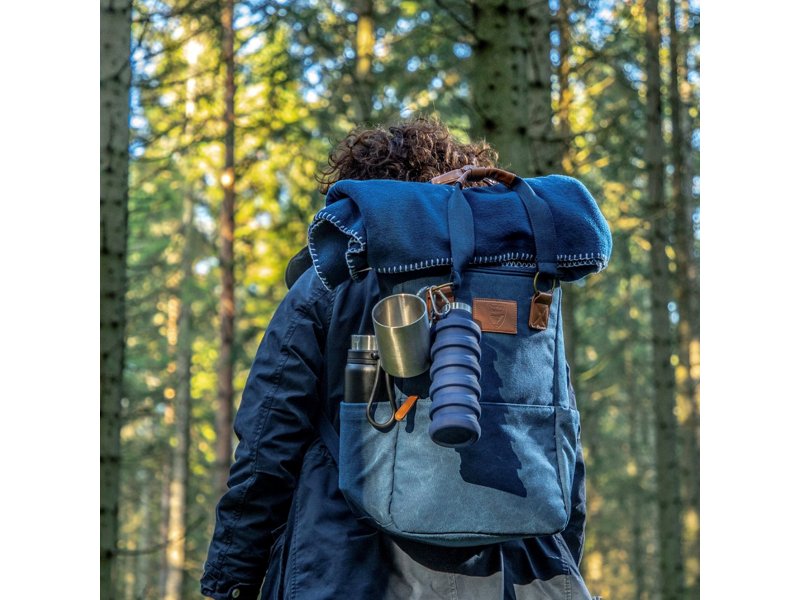 Nightingale Fleece Deken - Totziens Promotions | Warm en Comfortabel Nightingale Fleece Deken - Totziens Promotions | Warm en Comfortabel