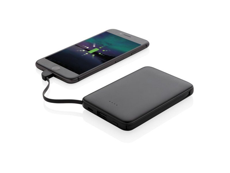 5.000 mAh zakformaat powerbank met geïntegreerde kabels 5.000 mAh zakformaat powerbank met geïntegreerde kabels