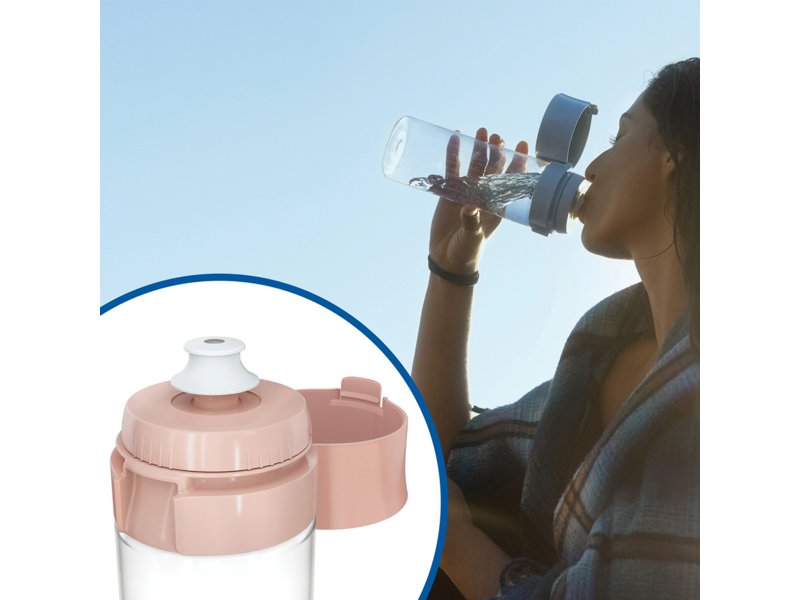 BRITA VITAL waterfilterfles incl. 2 filters 600 ml BRITA VITAL waterfilterfles incl. 2 filters 600 ml