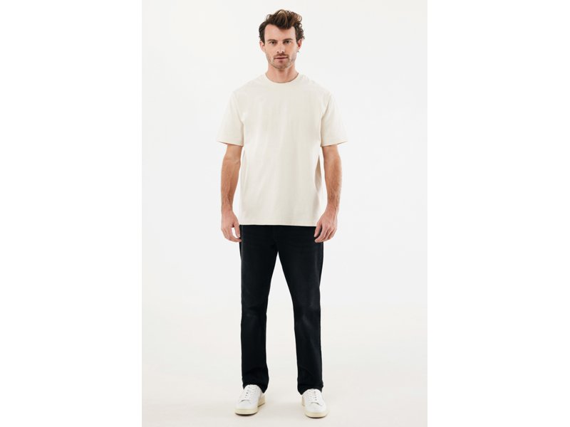 IQONIQ Nikko heavyweight gerecycled katoen t-shirt IQONIQ Nikko heavyweight gerecycled katoen t-shirt