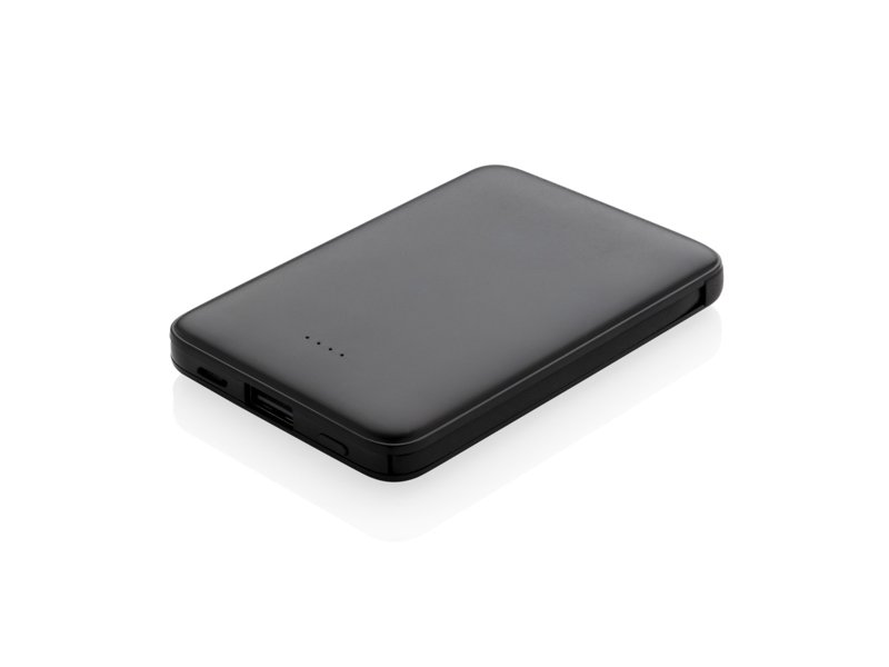 5.000 mAh zakformaat powerbank met geïntegreerde kabels 5.000 mAh zakformaat powerbank met geïntegreerde kabels