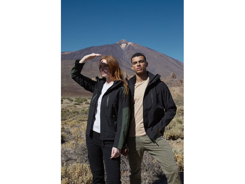 Clique jassen bedrukken met eigen logo? Al vanaf 5 stuks mogelijk Clique jassen bedrukken met eigen logo? Al vanaf 5 stuks mogelijk