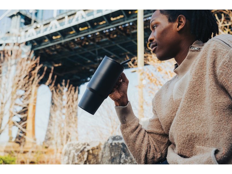 Luxe drinkbeker embrace rvs 900ml Luxe drinkbeker embrace rvs 900ml