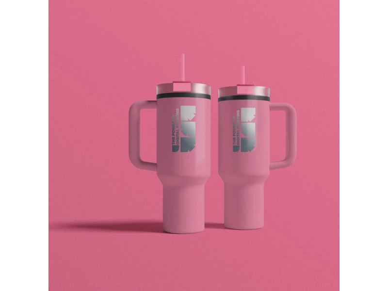 Miami beker met handvat en rietje 800ml Miami beker met handvat en rietje 800ml