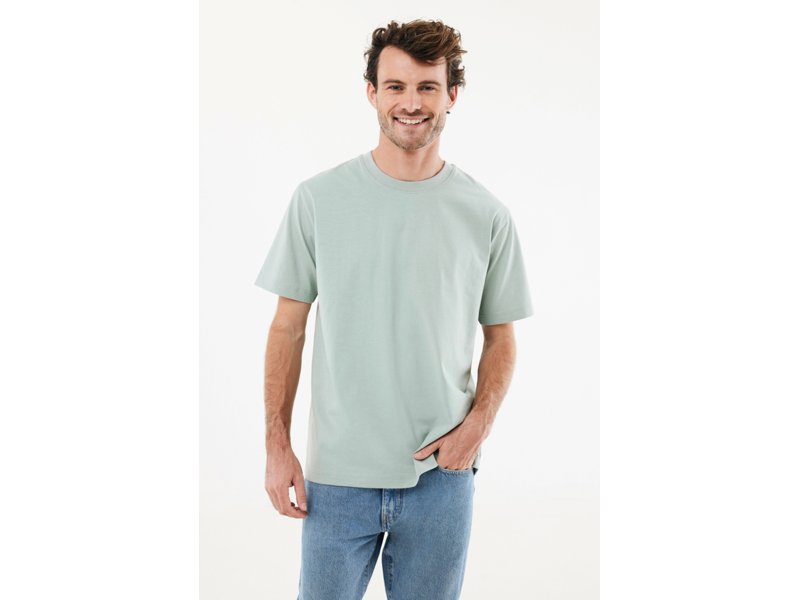 IQONIQ Nikko heavyweight gerecycled katoen t-shirt IQONIQ Nikko heavyweight gerecycled katoen t-shirt