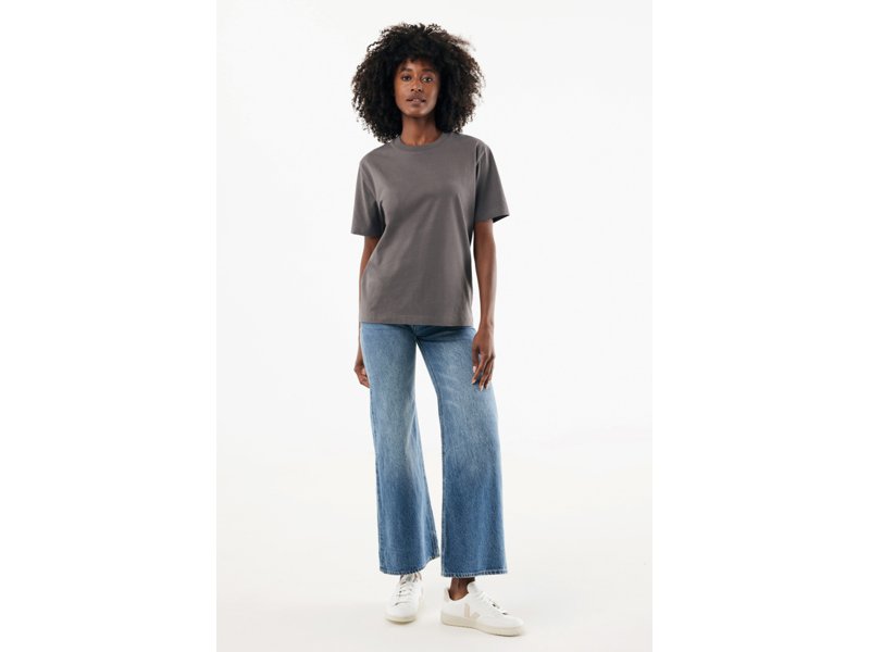 IQONIQ Nikko heavyweight gerecycled katoen t-shirt IQONIQ Nikko heavyweight gerecycled katoen t-shirt