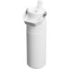 Stanley IceFlow™ 2.0 700 ml waterfles met openklapbaar deksel Stanley IceFlow™ 2.0 700 ml waterfles met openklapbaar deksel