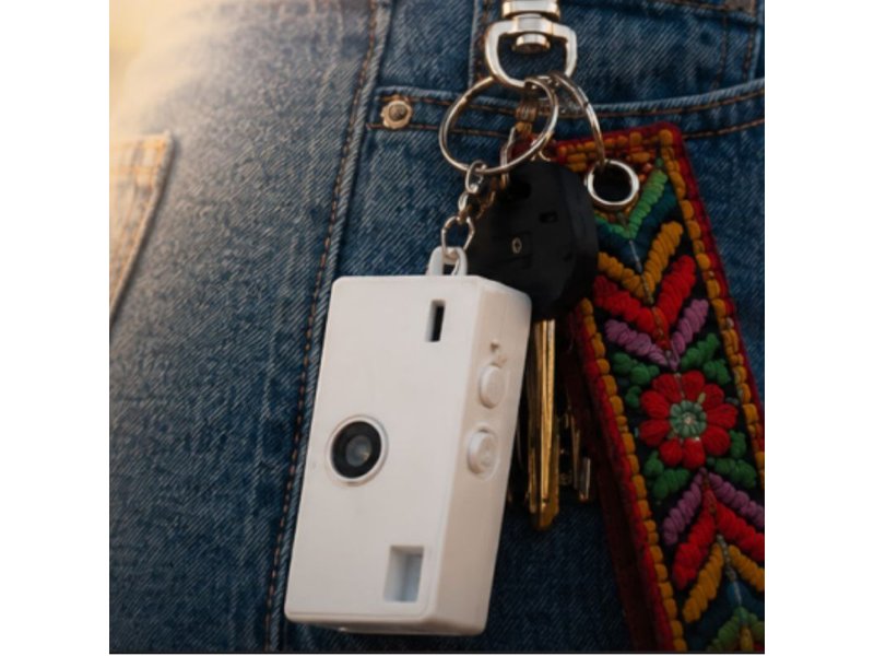 Cliq it gerecyclede plastic sleutelhangercamera Cliq it gerecyclede plastic sleutelhangercamera