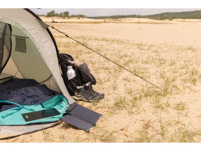 Solarpulse gerecycled plasticf draagbaar solar panel 10W