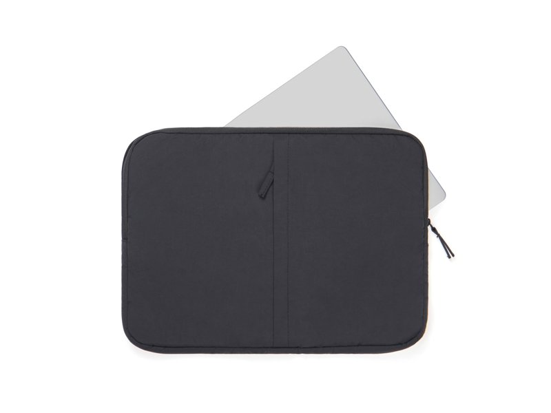 KENTO URBAN RCS gerecyclede nylon 15,6 inch laptopsleeve KENTO URBAN RCS gerecyclede nylon 15,6 inch laptopsleeve