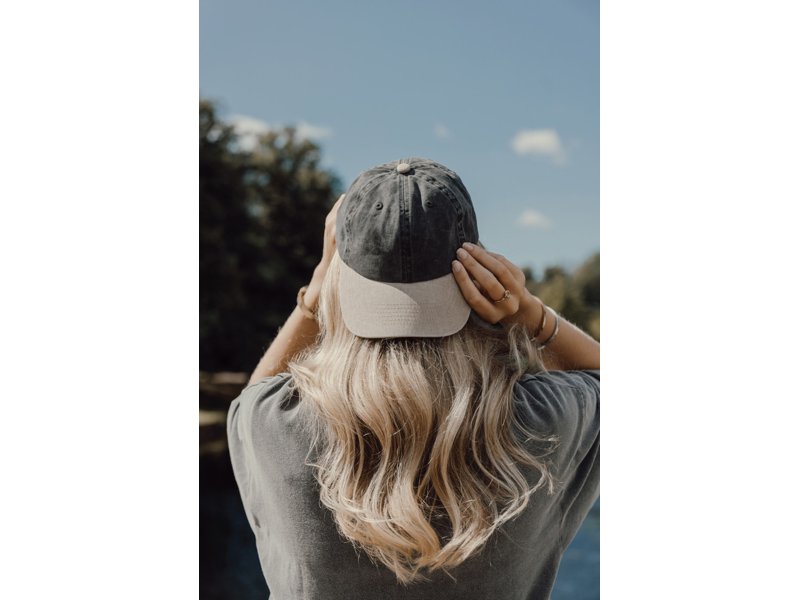 BEAU AWARE™ Washed 6 panel twill two tone cap BEAU AWARE™ Washed 6 panel twill two tone cap