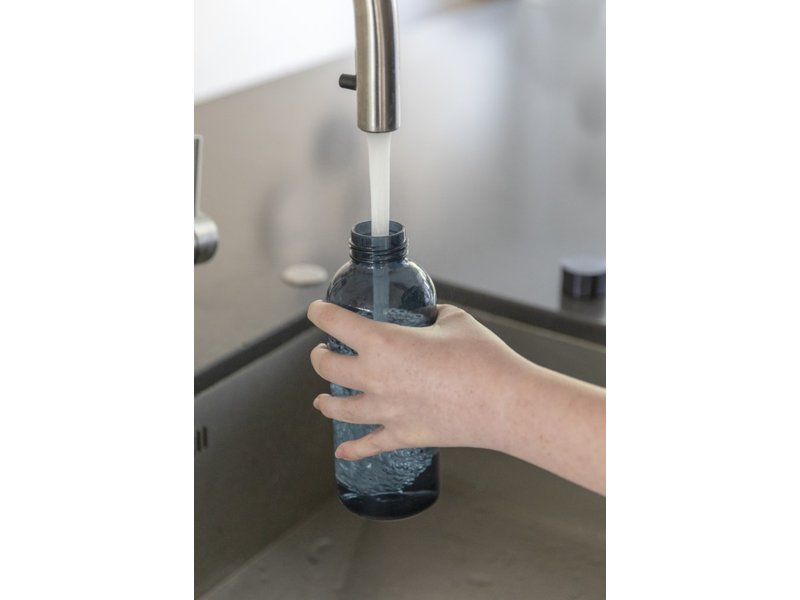 Lekvrije waterfles met metallic dop