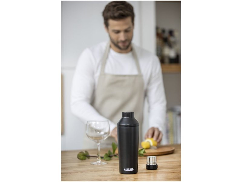 CamelBak® Horizon 600 ml vacuüm geïsoleerde cocktailshaker CamelBak® Horizon 600 ml vacuüm geïsoleerde cocktailshaker