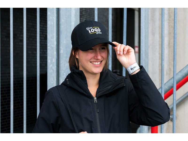 Retail line Trucker cap Retail line Trucker cap