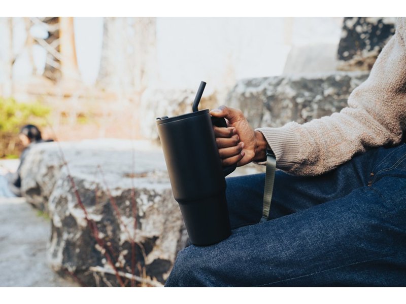 Luxe drinkbeker embrace rvs 900ml Luxe drinkbeker embrace rvs 900ml