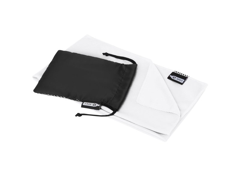 Raquel gerecyclede PET sport koelhanddoek in een pouch