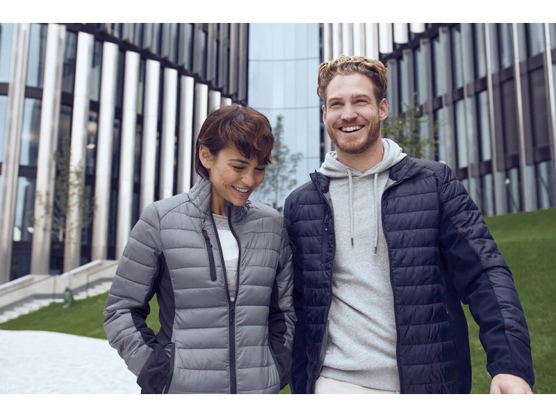 Clique Jas Lemont: Stijlvolle en Comfortabele Bescherming Tegen Weer en Wind Clique Jas Lemont: Stijlvolle en Comfortabele Bescherming Tegen Weer en Wind